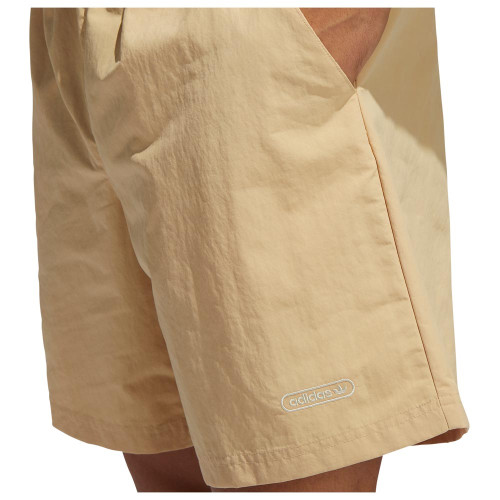 EMB WOVEN SHORT